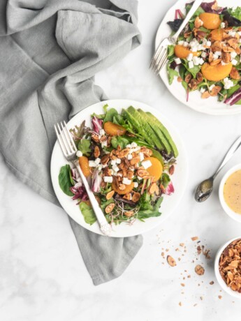 This delicious salad features spinach, spring mix, goat cheese, avocado, mandarins,and honey roasted almonds. Topped with a zippy champagne vinaigrette.