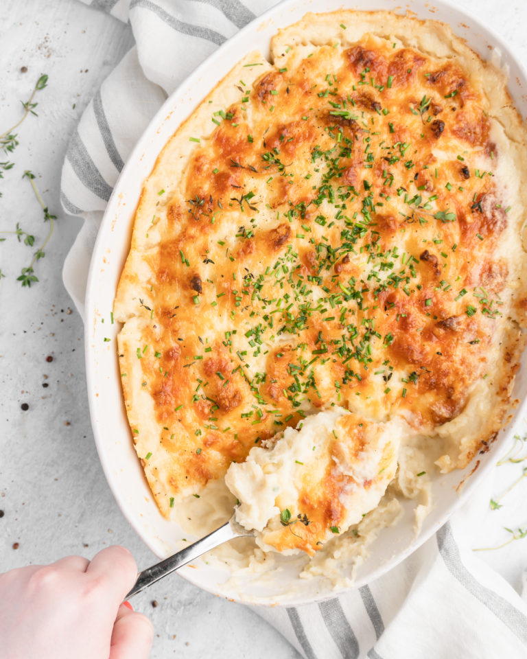 Cheesy Horseradish Mashed Potatoes - Food Duchess