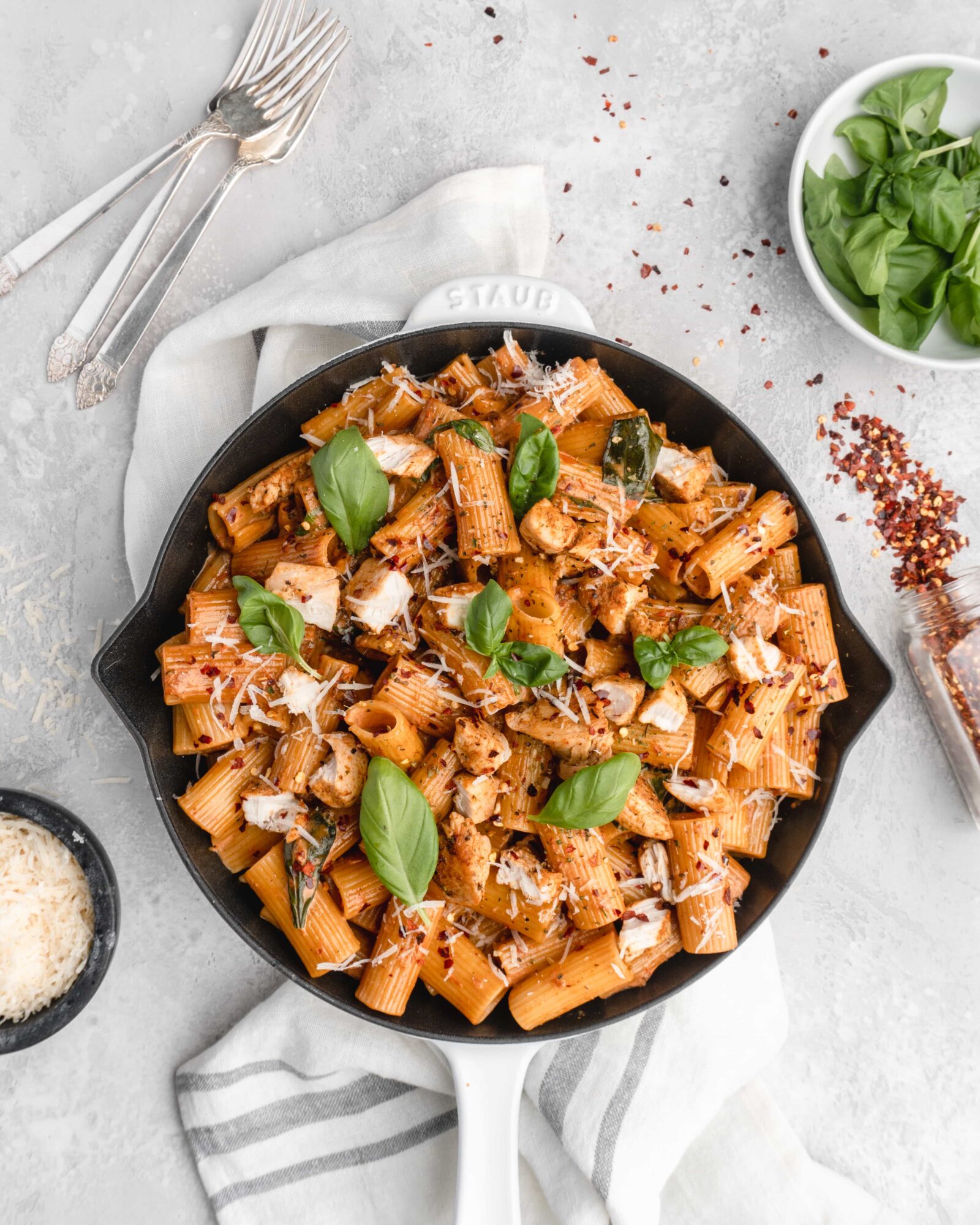 Creamy Sun-dried Tomato & Basil Chicken Pasta - Food Duchess