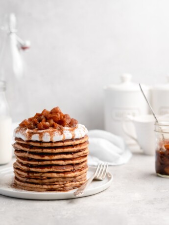 These fluffy apple cinnamon pancakes are topped with a delicious apple compote and apple syrup