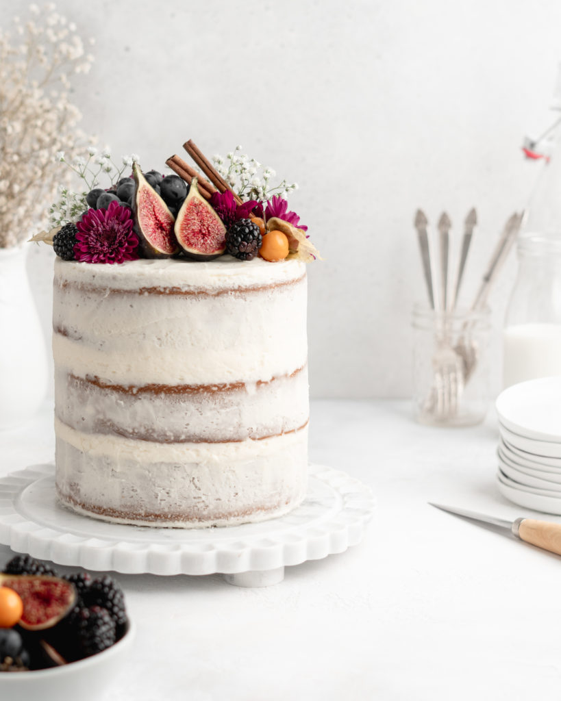 This Cardamom Chai Layer Cake is full of warm and spicy flavors!