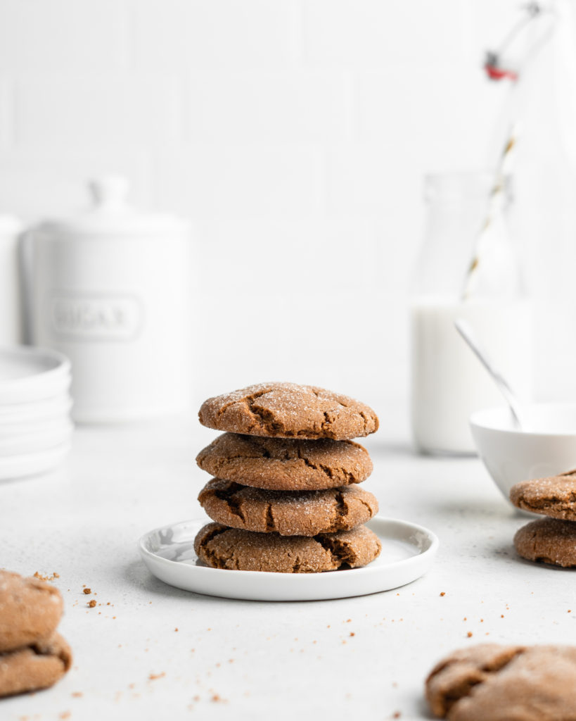 Super chewy and full of Christmas flavor, these crackly topped Cardamom Gingerbread Molasses Cookies are a breeze to make!