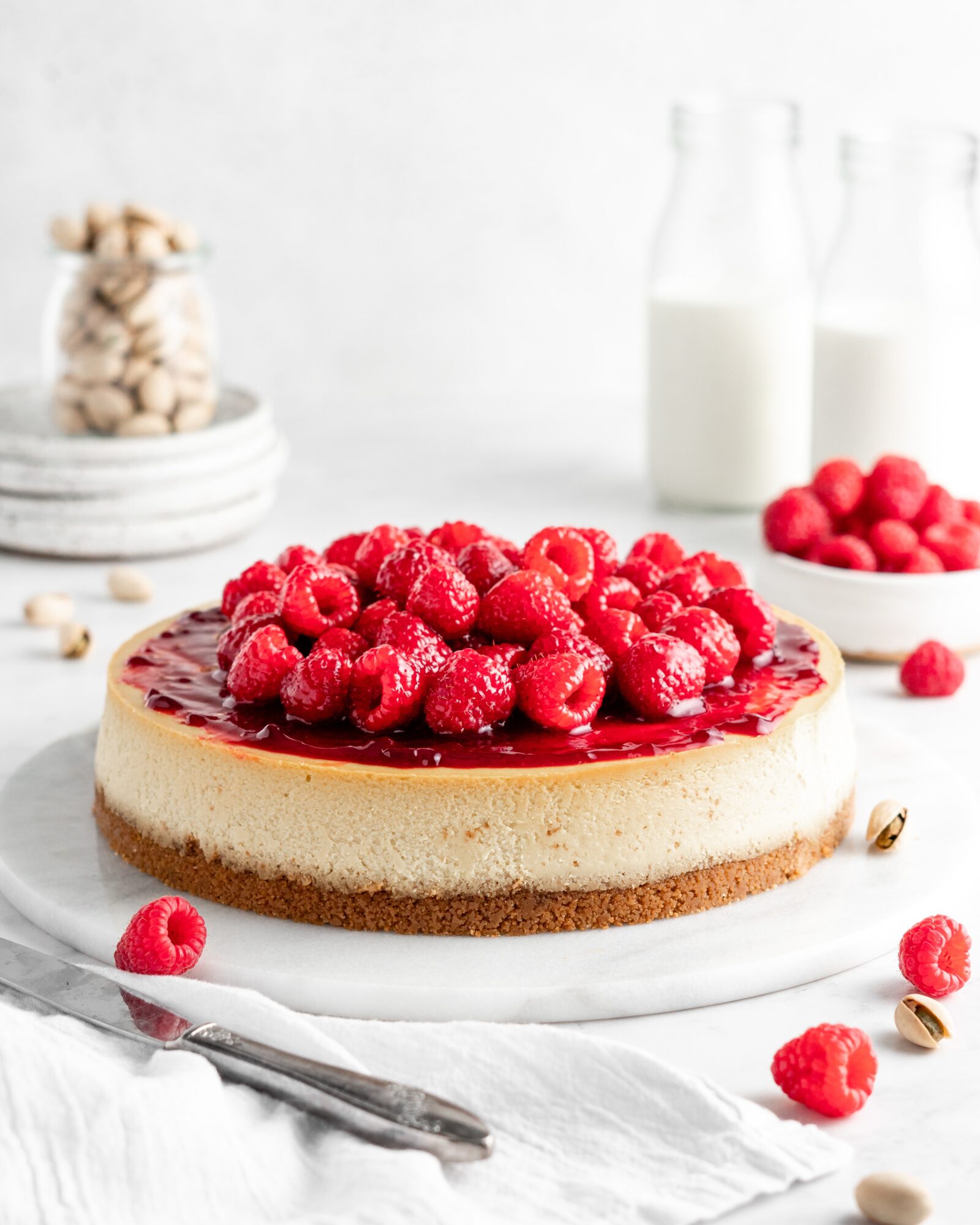 Raspberry Pistachio Cheesecake - Food Duchess