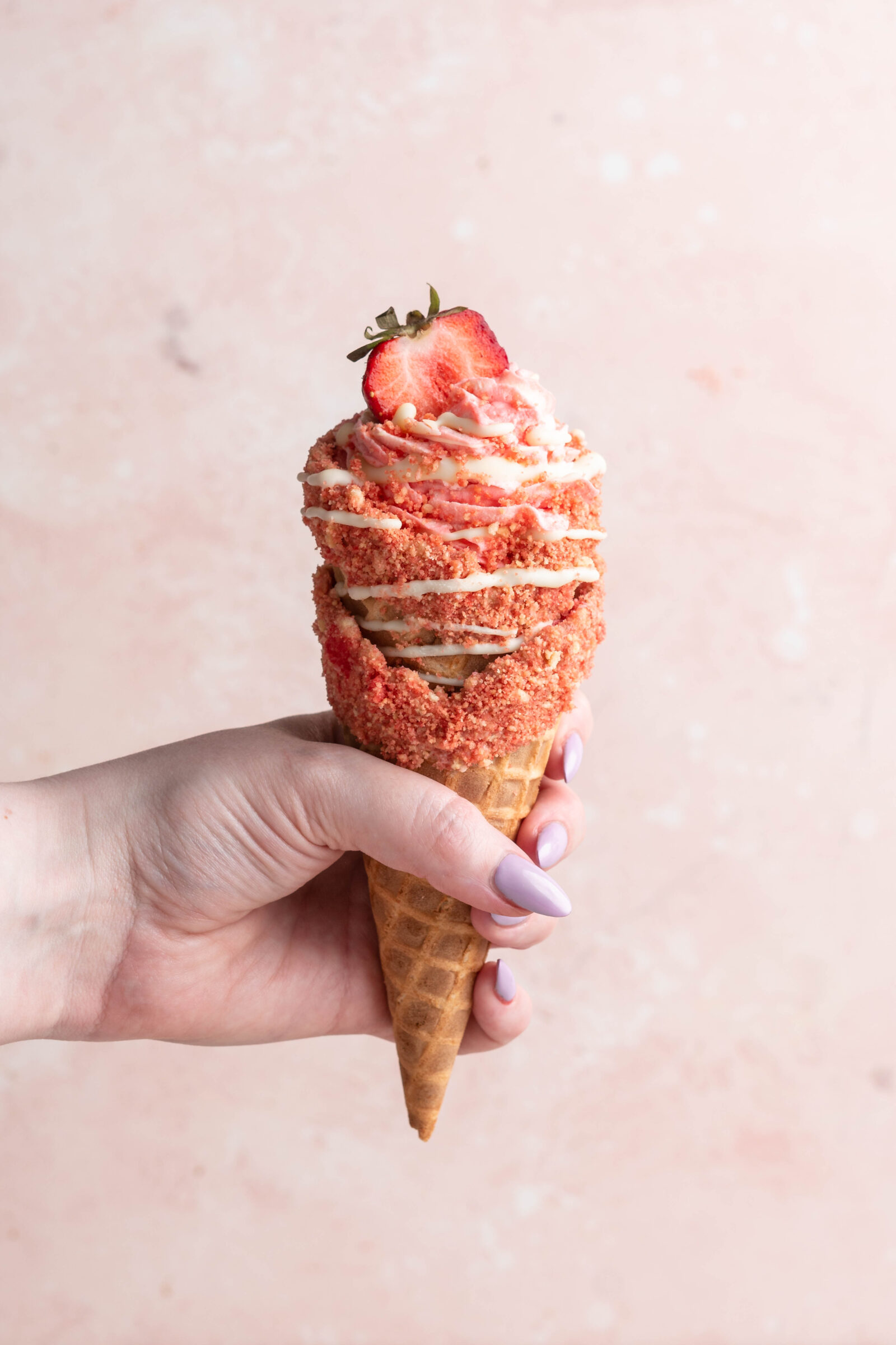 An Extra Large Ice Cream Cone Stock Photo - Image of strawberry