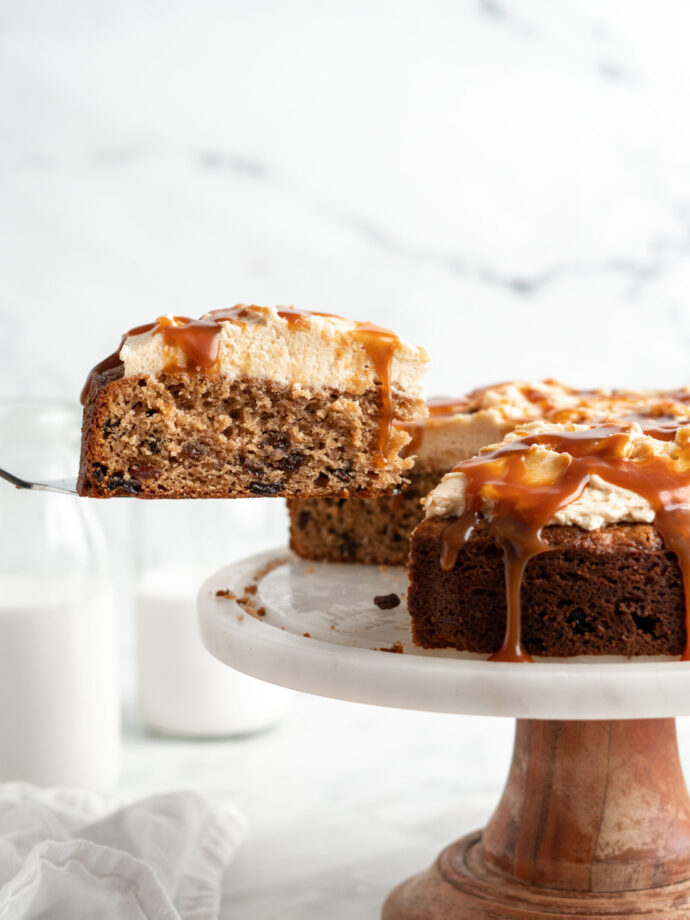 Bourbon Caramel Almond Cupcakes - Food Duchess